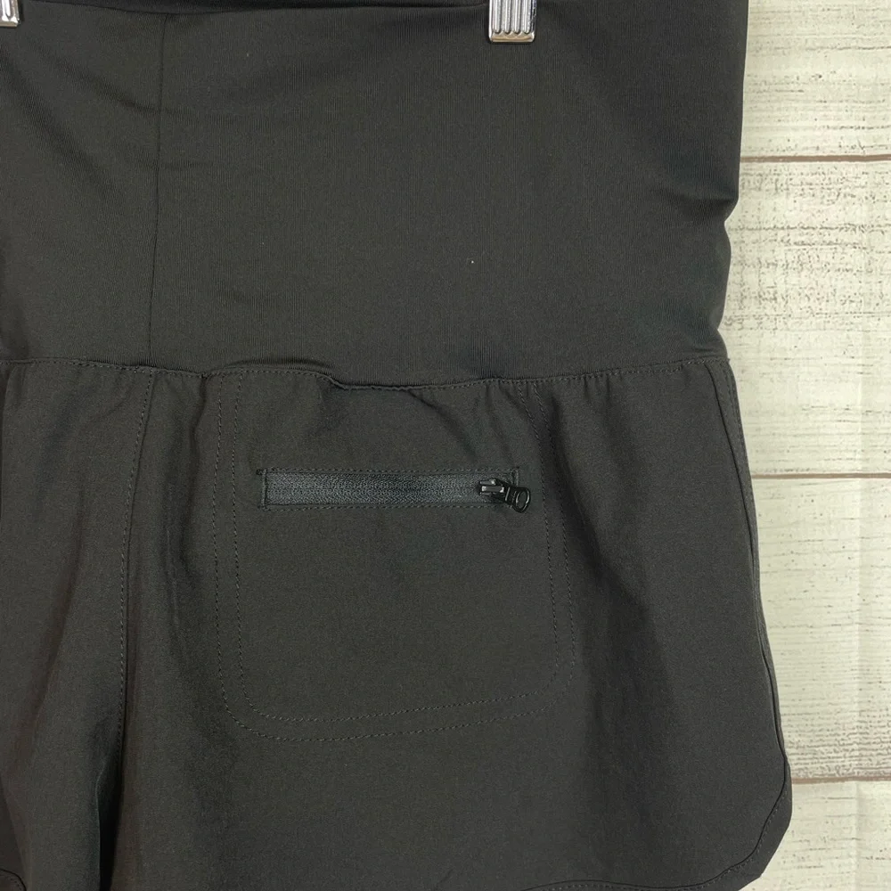 Women’s High Rise Roxy Shorts - Picture 3 of 6